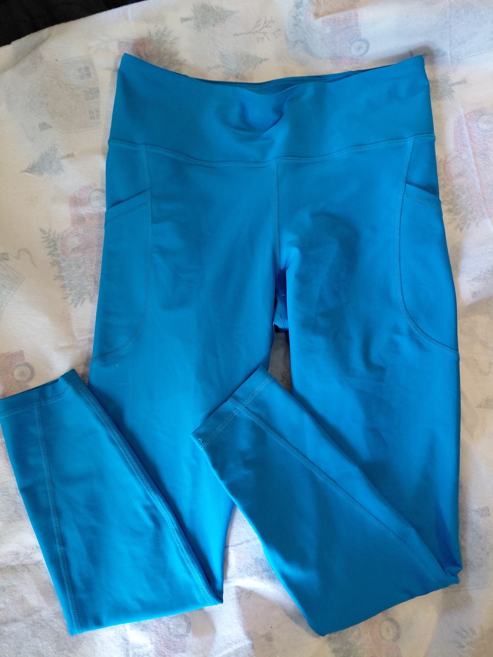 Old Navy Powersoft Teal Leggings with Side Pockets